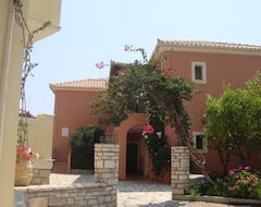 Khách sạn 9 Muses (Skala, Hy Lạp)