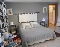 Bed & Breakfast Chambres d'Hotes et Roulottes Le Clos du Quesnay (Mauquenchy, Francia)