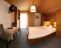 Hotel Tirol (Nauders, Austria)