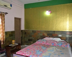 Hotel Bharat (Digha, India)