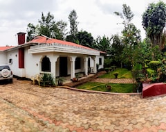 Bed & Breakfast Acacia Tree Apartments (Moshi, Tanzania)