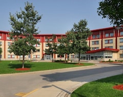 Hotel Residence & Conference Centre - Oakville (Oakville, Canada)