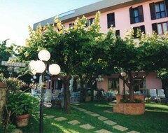 Hotelli Rinascente (Chianciano Terme, Italia)