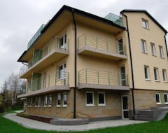 Khách sạn Rubinia (Iwonicz-Zdrój, Ba Lan)