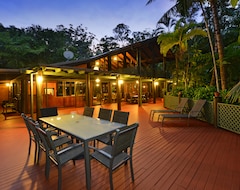 Hotel Wait-A-While in the Daintree (Daintree, Australia)