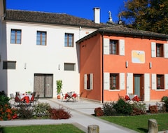 Otel Al Bagolaro (Crocetta del Montello, İtalya)