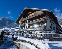 Khách sạn Natur- und Aktivhotel der Neuwirt (Mayrhofen, Áo)