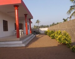 Toàn bộ căn nhà/căn hộ Cotonou: House With Garden (Cotonou, Benin)