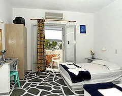 Huoneistohotelli Ampeli Apartment (Parikia, Kreikka)