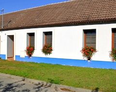 Entire House / Apartment Slovácká Chalupa (Ratíškovice, Czech Republic)