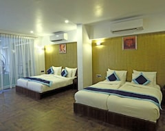 Hotel Silver Leaf (Silvassa, India)
