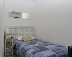 Khách sạn 6 In Centro Guest House (Sanremo, Ý)