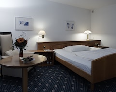 Hotelli Hotel Waldheim Risch (Risch, Sveitsi)