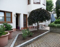 Toàn bộ căn nhà/căn hộ Charming Vacation Rental (Ehrenkirchen, Đức)