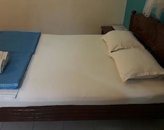 Khách sạn Stay Pleasure Bernard Bungalow (Kochi, Ấn Độ)