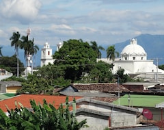 Hotel Santa María (Ahuachapán, El Salvador)