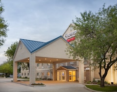 Khách sạn Fairfield Inn & Suites Dallas Plano (Plano, Hoa Kỳ)