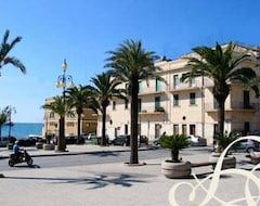 Hotel Villa Ada (Pozzallo, İtalya)