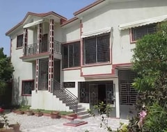 Hotel Marcie (Port au Prince, Haiti)