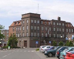 Hostel Dom Turysty (Kostrzyn nad Odrą, Poljska)