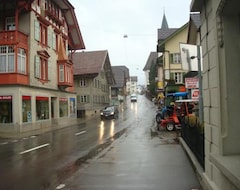 Hotel Drei Konige (Entlebuch, Švicarska)