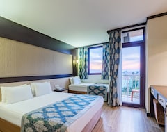 Amon Hotels Belek + 16 Adult Only (Antalya, Türkiye)