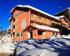 Hotel Alaska (Andalo, Italien)