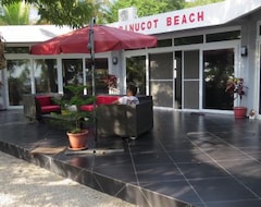 Resort/Odmaralište Binucot Beach Resort (Ferrol, Filipini)