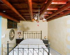 Hotel Ifigenia Traditional Rooms & Maisonettes (La Canea, Grecia)