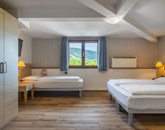 Hotel Bellavista (Calceranica al Lago, Italy)