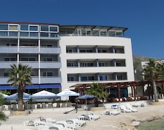 Hotel Jona (Podstrana, Hırvatistan)
