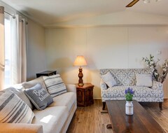 Casa/apartamento entero Peaceful Sandia Park Retreat With Deck And Views! (Edgewood, EE. UU.)
