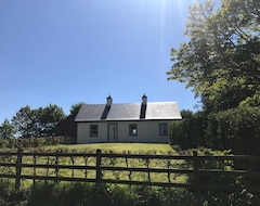 Hele huset/lejligheden Beautiful Restored Cottage In East Mayo With 4 Irish Tourist Authority Award (Knock, Irland)