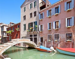 Khách sạn 3749 Ponte Chiodo (Venice, Ý)