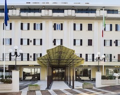 Khách sạn Le Fonti Grand Hotel (Chianciano Terme, Ý)