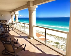 Otel Beach Club Condominiums by Wyndham Vacation Rentals (Pensacola Beach, ABD)