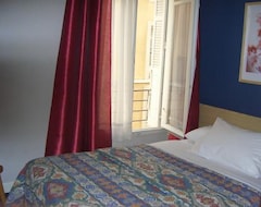 Khách sạn Hotel Calvaire (Lourdes, Pháp)
