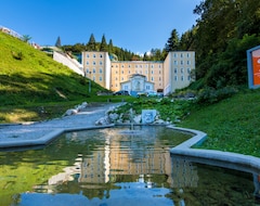 Hotel Zdraviliski Dvor (Rimske Toplice, Slovenia)
