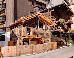 Koko talo/asunto Chalet Z'Gogwargji (Zermatt, Sveitsi)