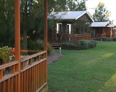 Lomakeskus Hunter Valley Resort, Hunter Farm Adventure Centre & 4 Pines at the Farm (Pokolbin, Australia)