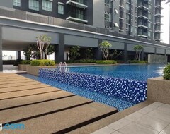 Tüm Ev/Apart Daire Bukit Rimau Queen Bedroom With Pool View (Shah Alam, Malezya)