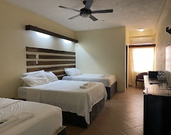 Khách sạn Sky Inn (Caye Caulker, Belize)