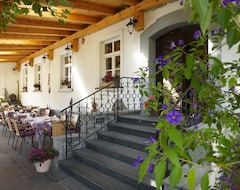 Pansiyon Guest house Stara lipa Tasner - free parking & kitchenette (Maribor, Slovenya)