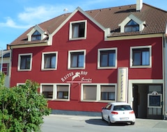 Hotel Reiterhof Sonja (Apetlon, Austria)