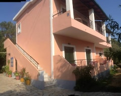 Huoneistohotelli Athina Studios (Paleokastritsa, Kreikka)