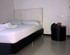 Khách sạn Luxury La 33 (Medellín, Colombia)