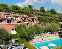 Hotel Holidays Residence (Lazise sul Garda, Italy)