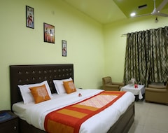 Hotel Divine International (Delhi, India)
