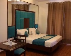 Khách sạn Classic Residency Chandigarh (Chandigarh, Ấn Độ)