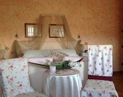Hotelli B&B Le Casette Sul Garda (Cavaion Veronese, Italia)